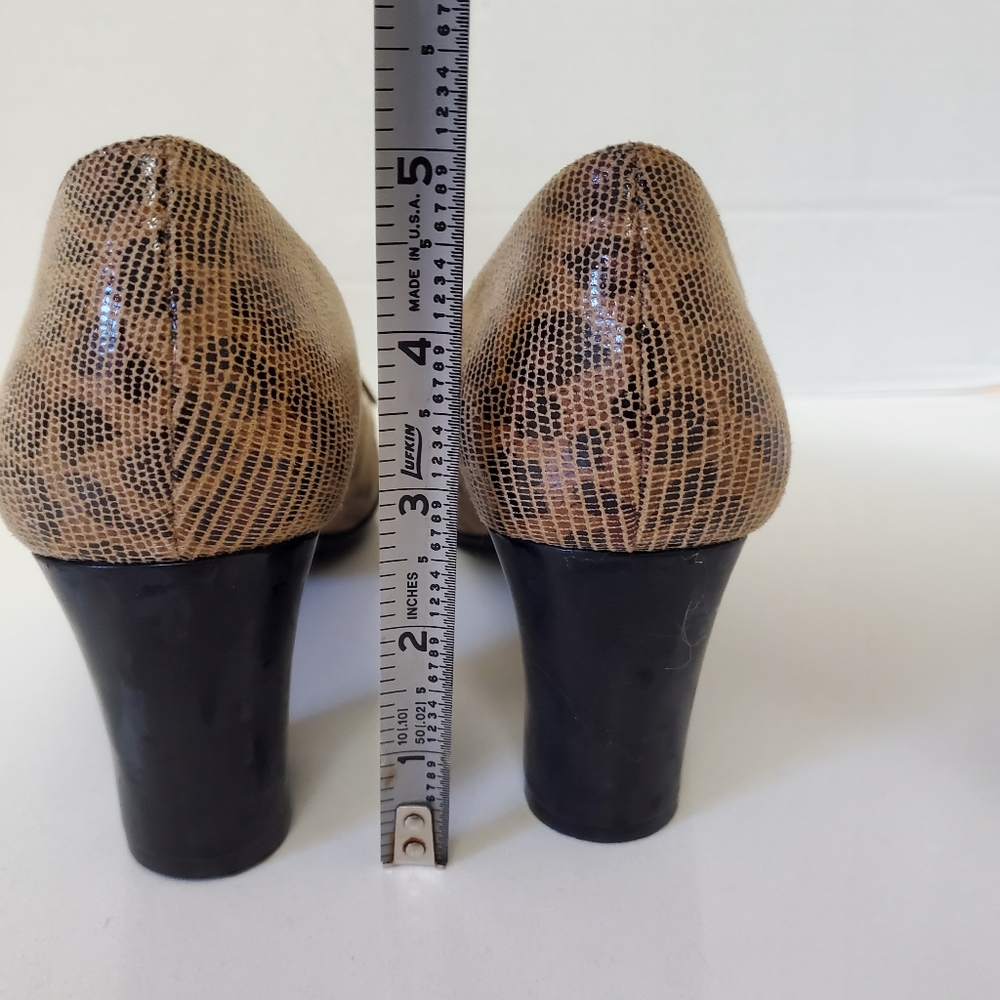 Anne Klein iflex "Fannon" Animal Print Fabric Pumps Block Heels, Size 7.5 - Picture 6 of 12